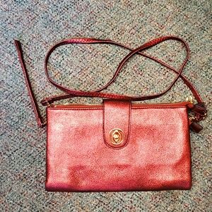 NWOT Burgundy purse Crossbody or clutch.
